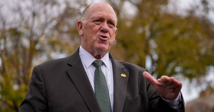 Trump Border Czar’s Speech Derailed by Heckler’s Insults: ‘Traitor!’