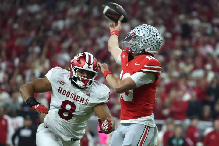 Indiana defender suffers 'unbelievable' season-ending injury following Big Ten win