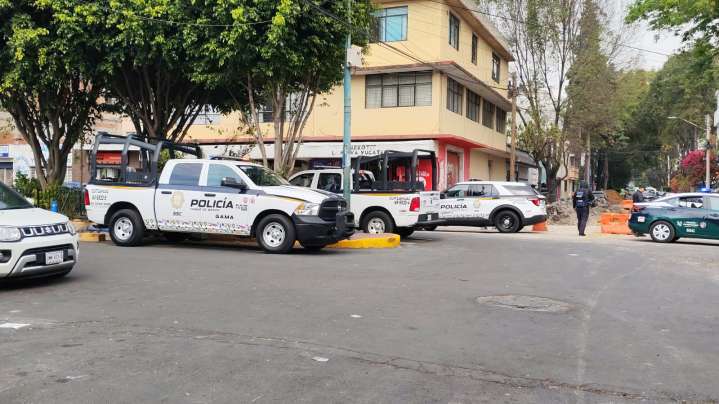 Hallan cuerpo de hombre dentro de departamento en Unidad Cuitláhuac, en Azcapotzalco; cadáver estaba en estado de descomposición