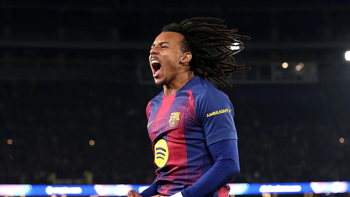 "¡Jules 'Passarella' Koundé!": Así ha contado Alfredo Martínez la remontada del Barça en la vuelta de la Champions al Camp Nou