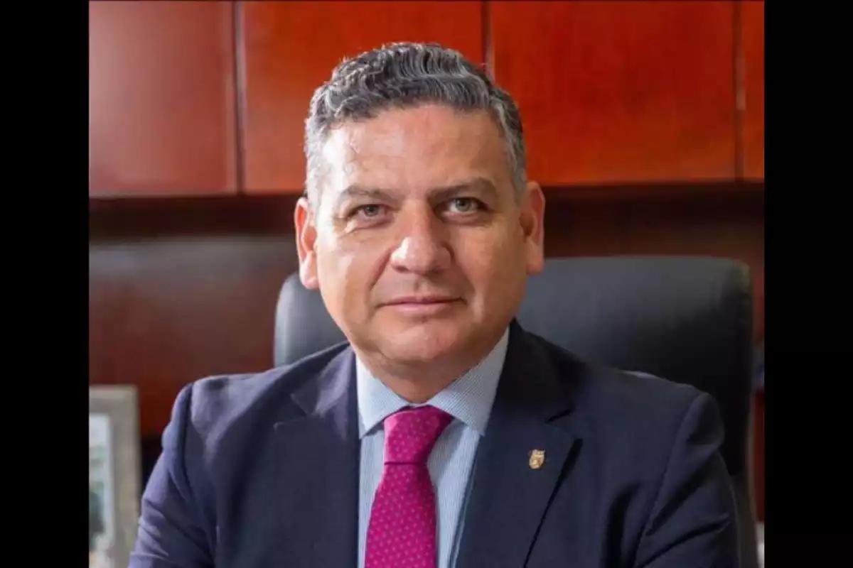 IPN suspende a su secretario de Administración por posible corrupción: investigan contratos fantasma por más de mil millones de pesos