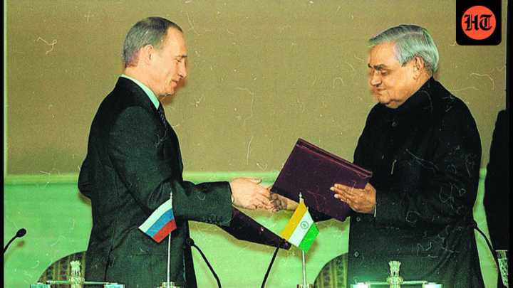 HT Archive: Putin’s India visit stresses trade ties, curbing terrorism