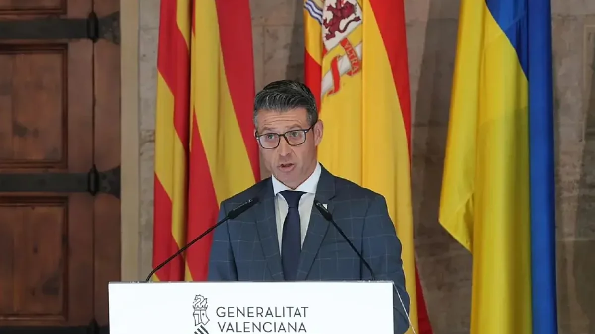 El alcalde de Almussafes desobedece a Morant al seguir en el Ayuntamiento pese a la denuncia por acoso sexual