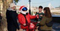 Brits more likely to perform acts of kindness in December than rest of the year