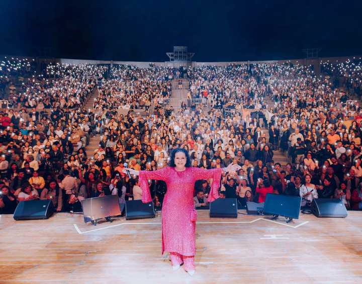 Eva Ayllón: Así fue “Y sigo aquí”, el concierto con el que cautivó al Anfiteatro