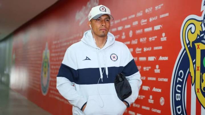 Chivas abre negociaciones por Ángel Sepúlveda, figura de Cruz Azul