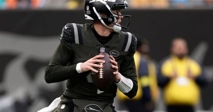 Undrafted rookie quarterback Brady Cook to make first NFL start for Jets against Jaguars