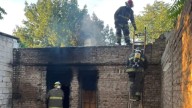 Un hombre fue hallado sin vida en el interior de una vivienda afectada por un incendio en el Bajo de Neuquén