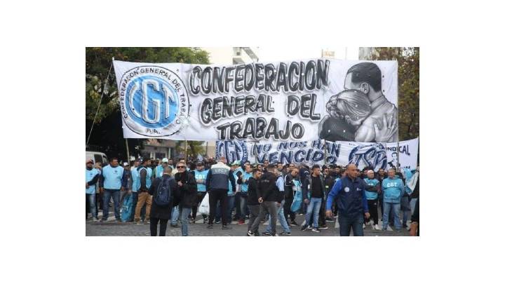 La CGT convocó a una masiva movilización el 18 de diciembre contra la reforma laboral
