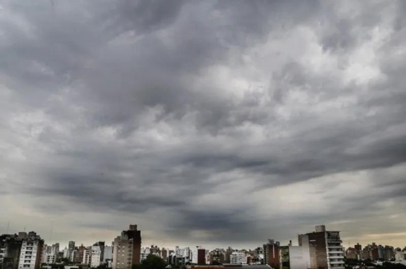Miércoles nublado y con 35°C de máxima: así estará el tiempo este 3 de diciembre en Santiago del Estero