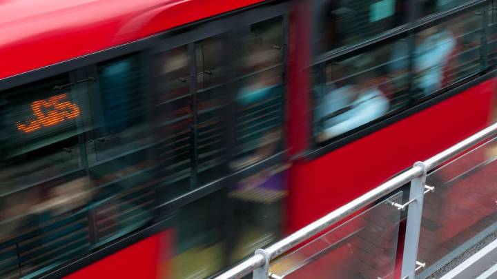 Tragedia en TransMilenio: un hombre muere apuñalado en la estación de la calle 34 y el agresor huyó