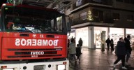 Una fuga de agua en una tienda de la calle Zamora moviliza a los bomberos