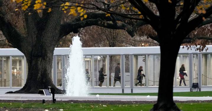 White House tours resume in time for Christmas, but they're different than before