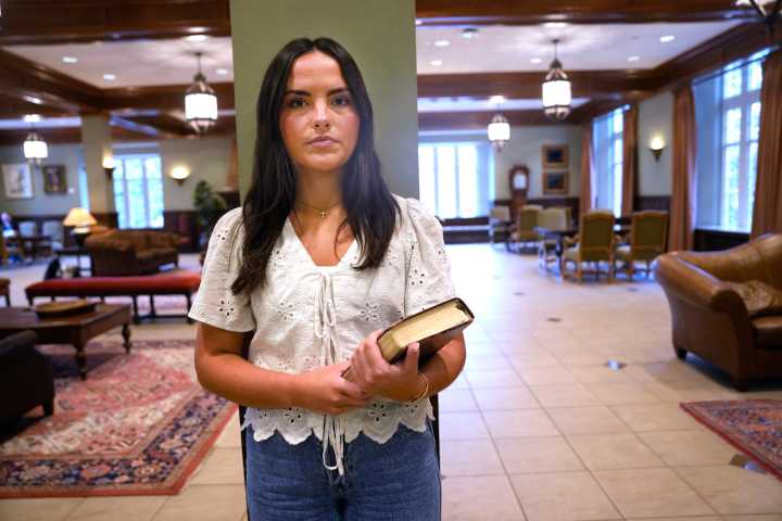 OU decides whether Samantha Fulnecky’s failing grade on viral essay will count