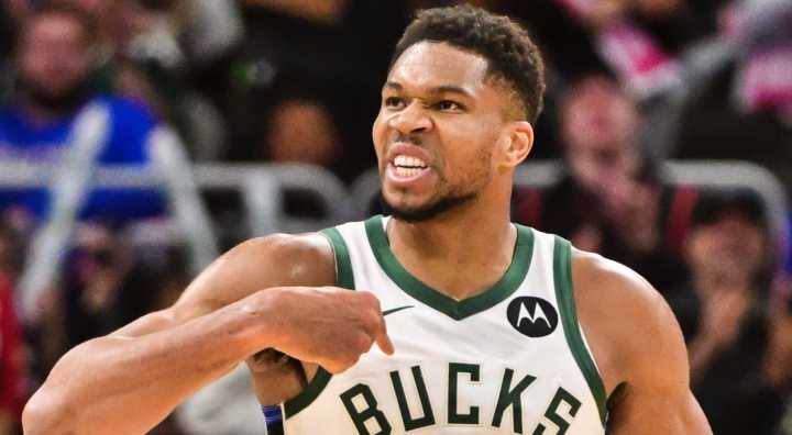 NBA Teams Could Hesitate On Giannis Antetokounmpo Trade Due To A Major Red Flag