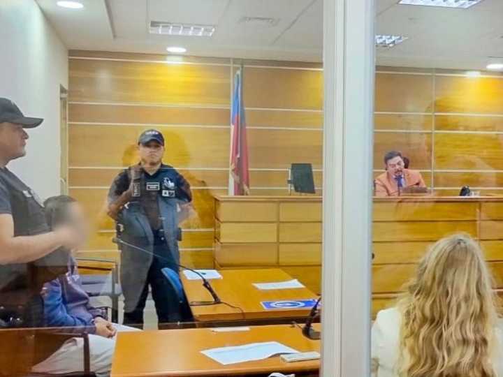 Caso "Militares narcos": Formalizan a prófugo ex sargento del Ejército por red de tráfico de drogas desde Tarapacá a Santiago