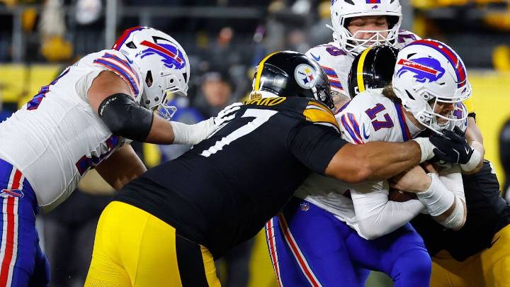 Heyward says Bills QB Allen purposefully kneed him in Steelers' loss