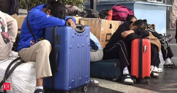 IndiGo cancels 650 flights as disruptions linger on Sunday