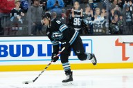 Guenther scores tiebreaking goal in 3rd period as Mammoth beat Kraken 5