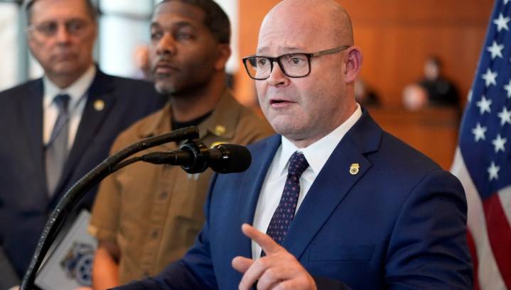 Teamsters president offers praise for Labor secretary and Vance