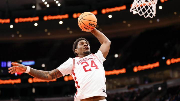 ACC/SEC Challenge picks: Arkansas faces Louisville, Alabama takes on Clemson