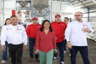 Vicepresidenta Rodríguez verifica el funcionamiento de la Planta de Urea de Pequiven