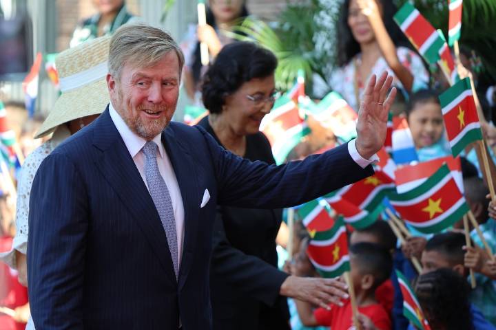 Los descendientes de esclavos de Surinam aceptan las disculpas del rey Guillermo de Países Bajos por el pasado colonial