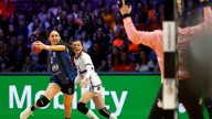 La Garra, con Ayelén García, perdió ante la difícil Francia por el Mundial de Handball Femenino