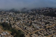 Gobierno y pobladores firmaron convenio para proyecto habitacional en la megatoma de San Antonio