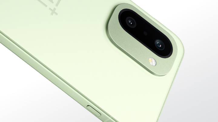 OnePlus 15R will pack a battery that easily puts the Galaxy S25 Ultra to shame