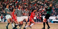 Toques, lujos y el único fanático de Argentinos Juniors que viajó: a 40 años de la mejor final de la historia de la Copa Intercontinental