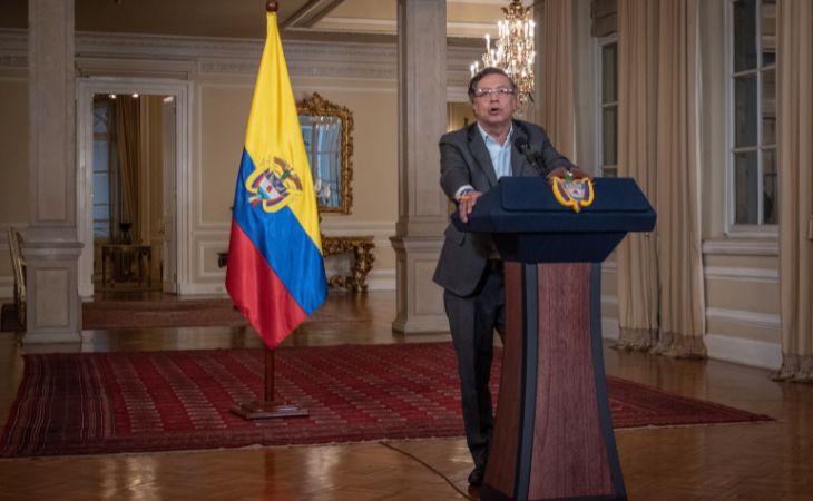 Petro propone amnistía y gobierno de transición en Venezuela