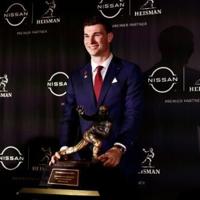 Fernando Mendoza wins the Heisman Trophy as college football's top player