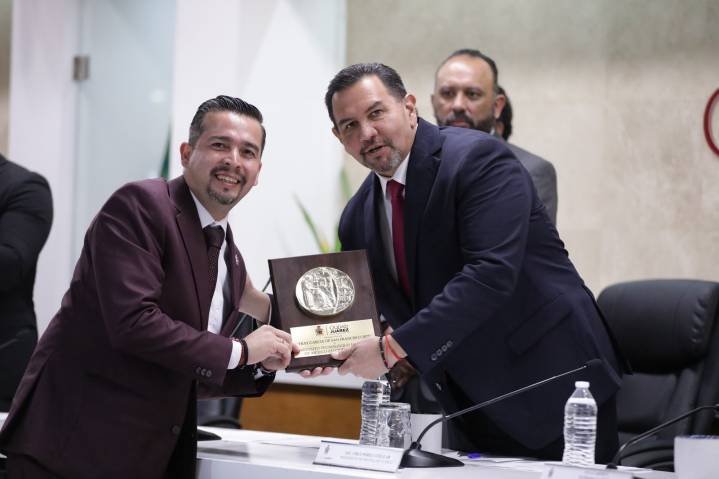 Recibe Instituto Tecnológico de Ciudad Juárez la Presea Fray García de San Francisco