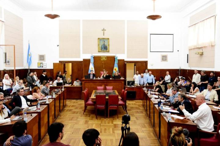 El Concejo aprobó la prorroga de las concesiones de transporte