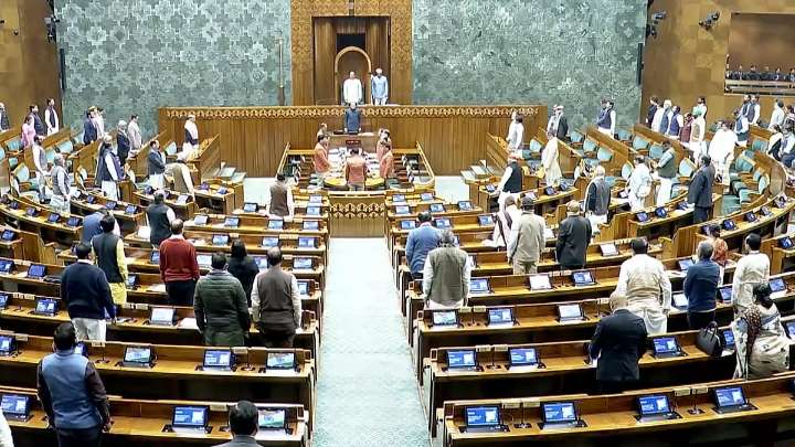 Lok Sabha Pays Tribute to Martyrs of 2001 Parliament Attack
