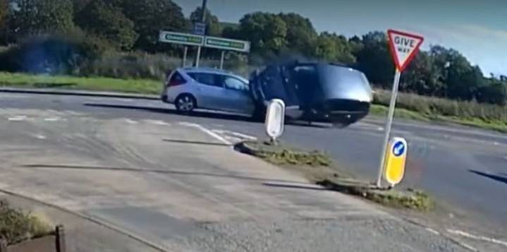 Shock pub footage shows perilous road crashes at a notorious Shropshire crossroads which is among the most dangerous in the West Midlands