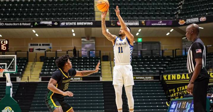 Nanooks take down Eagles in record