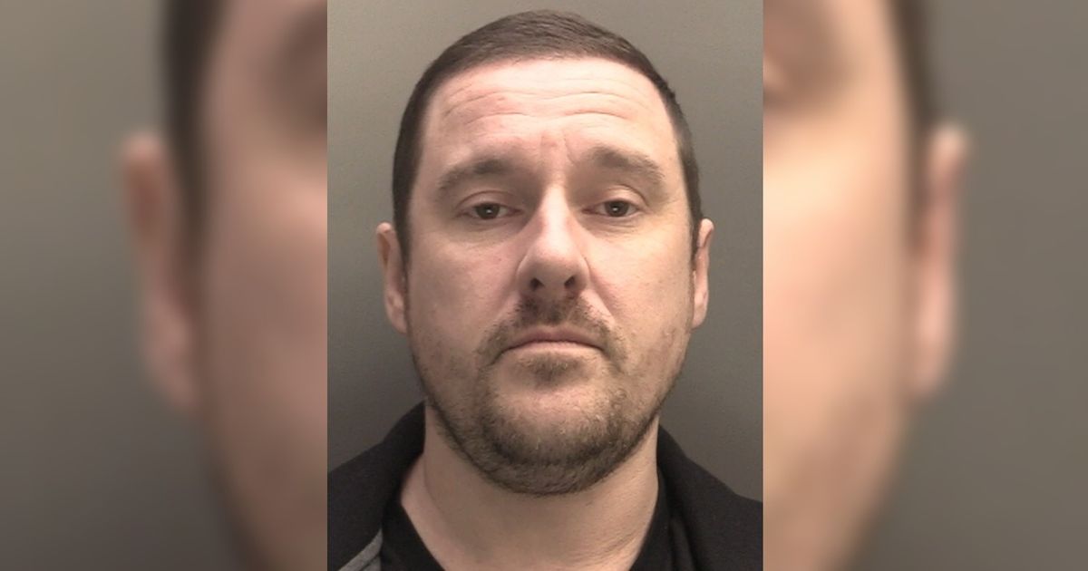 Dad says 'see you later' as 'moment of madness' at work lands him in prison