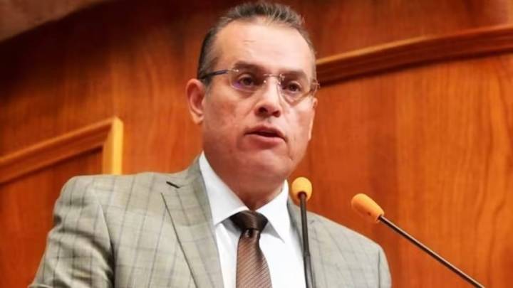 Renuncia Mario Ariel Juárez, funcionario del Edomex que se emborrachó con diputado del PT