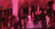Video: Galilea Montijo fue la invitada especial en la casita de Bad Bunny, en su tercer concierto en México