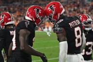 Pitts' performance is most productive by NFL tight end since 1996, helps Falcons beat Bucs