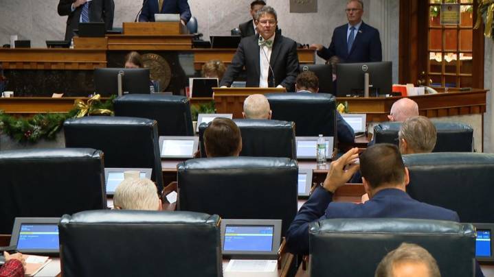 24 hours before redistricting vote, senators say it's going to be close