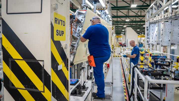 Andalucía lidera la bajada del paro en noviembre en España