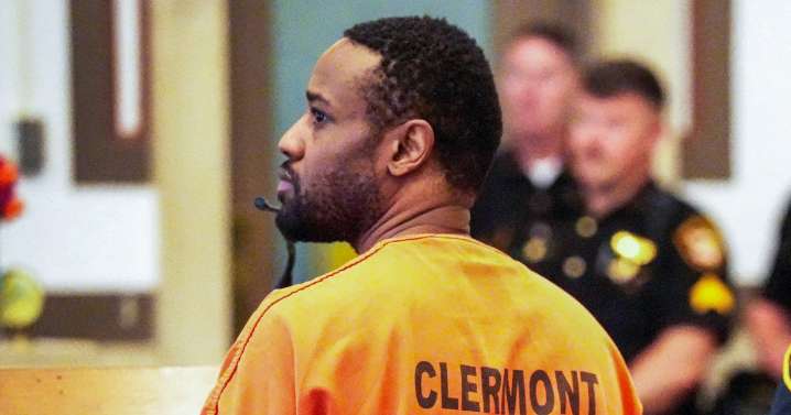 Ohio dad accused of mowing down a special deputy sheriff with his car pleads insanity