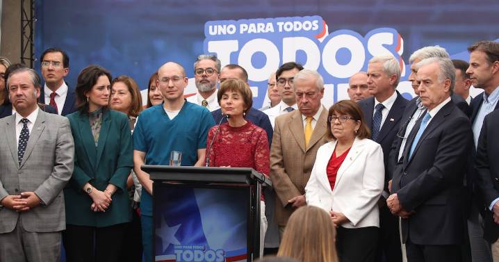 Acompañado de Daza, Mañalich y Santelices: Kast y su equipo abordan ejes de salud de su programa