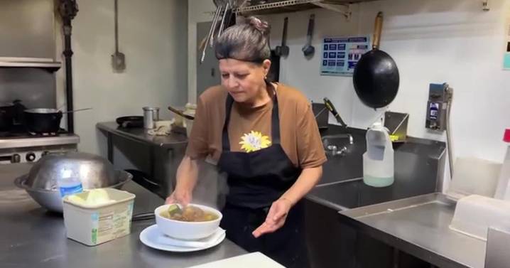 Hispanic-owned businesses prepare for immigration crackdown