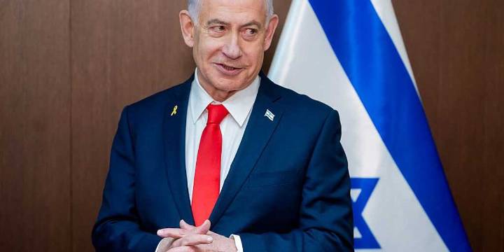 Israeli Prime Minister Netanyahu makes unusual request amid long