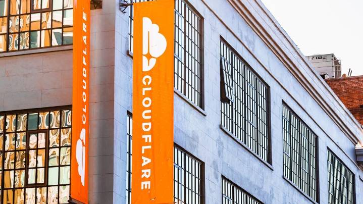 Cloudflare experimenta una nueva caída y deja sin funcionamiento decenas de webs