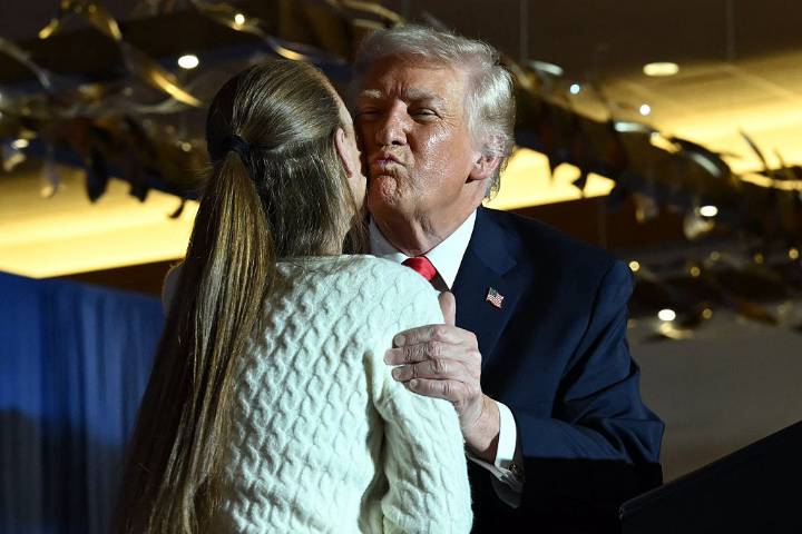 ‘Fighting for Her Life’: Trump’s Big Ceremony Blows Up Online After Fans Zoom In and Catch a Woman Wrinkling Her Nose Like She Smelled a 'Diaper'